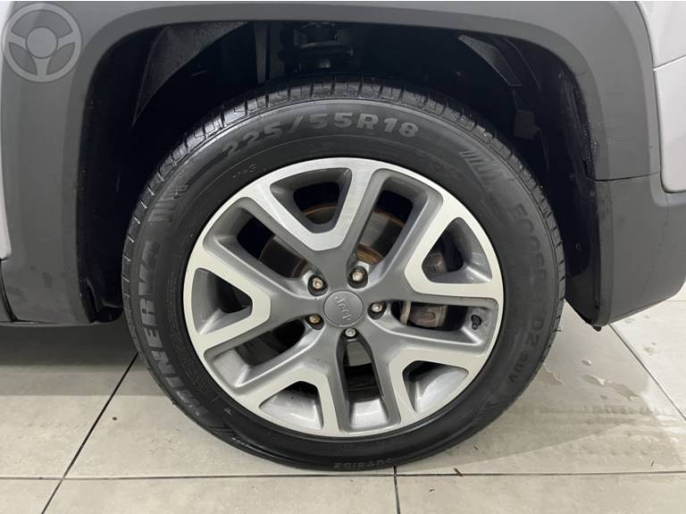 JEEP - RENEGADE 1.8 16V FLEX LONGITUDE 4P AUTOMÁTICO - 2020/2020 - PRATA - R$ 79.500,00