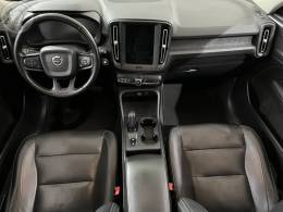 VOLVO - XC 40 2.0 T4 GEARTRONIC - 2019/2019 - PRETA - R$ 123.900,00