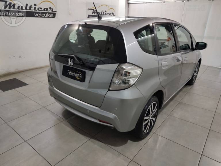 HONDA - FIT 1.4 CX 16V FLEX 4P AUTOMÁTICO - 2014/2014 - CINZA - R$ 54.900,00
