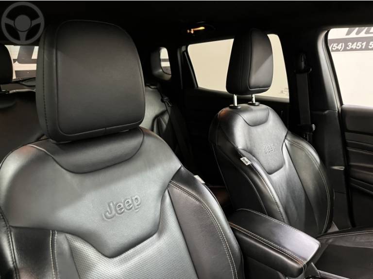 JEEP - COMPASS 1.3 LONGITUDE T270 16V TURBO FLEX 4P AUTOMÁTICO - 2021/2022 - BRANCA - R$ 134.900,00