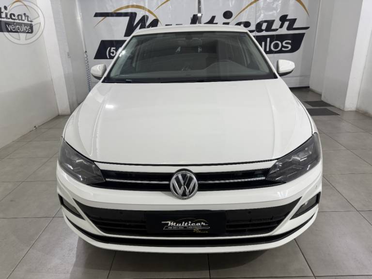 VOLKSWAGEN - POLO 1.0 200 TSI COMFORTLINE AUTOMÁTICO - 2019/2020 - BRANCA - R$ 78.900,00