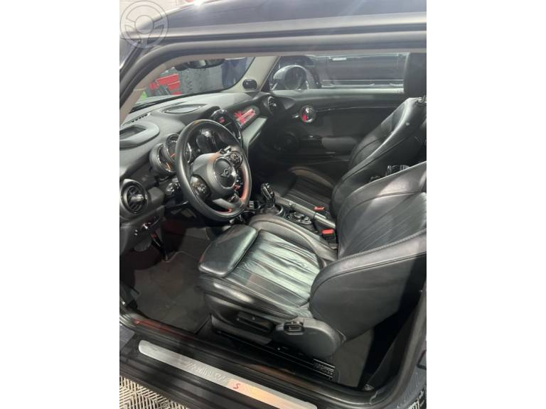 MINI - COOPER 2.0 S TOP 16V TURBO 2P AUTOMÁTICO - 2018/2019 - CINZA - R$ 145.000,00