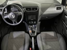VOLKSWAGEN - FOX 1.0 MI 8V FLEX 4P MANUAL - 2013/2013 - BRANCA - R$ 36.500,00