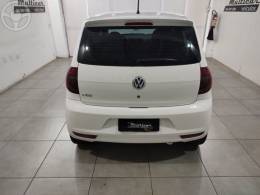 VOLKSWAGEN - FOX 1.6 MI ROCK IN RIO 8V FLEX 4P MANUAL - 2013/2014 - BRANCA - R$ 45.500,00