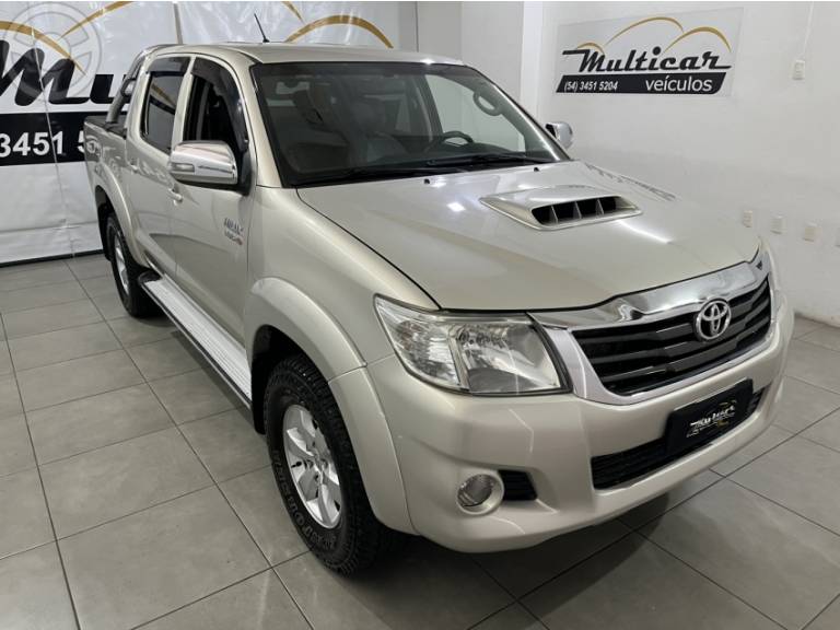 TOYOTA - HILUX 3.0 SRV 4X4 CD 16V TURBO INTERCOOLER DIESEL 4P AUTOMÁTICO - 2012/2012 - PRATA - R$ 127.000,00
