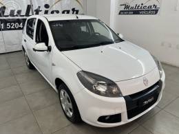 RENAULT - SANDERO 1.6 EXPRESSION 8V FLEX 4P MANUAL - 2013/2014 - BRANCA - R$ 34.500,00