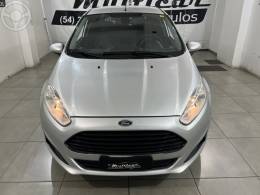 FORD - FIESTA 1.6 TITANIUM HATCH 16V FLEX 4P AUTOMÁTICO - 2014/2015 - PRATA - R$ 48.900,00