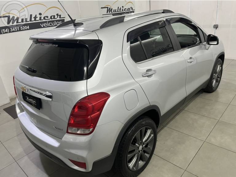 CHEVROLET - TRACKER 1.4 16V TURBO FLEX PREMIER AUTOMÁTICO - 2018/2018 - PRATA - R$ 93.900,00