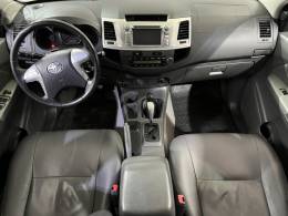 TOYOTA - HILUX 3.0 SRV 4X4 CD 16V TURBO INTERCOOLER DIESEL 4P AUTOMÁTICO - 2012/2012 - PRATA - R$ 127.000,00