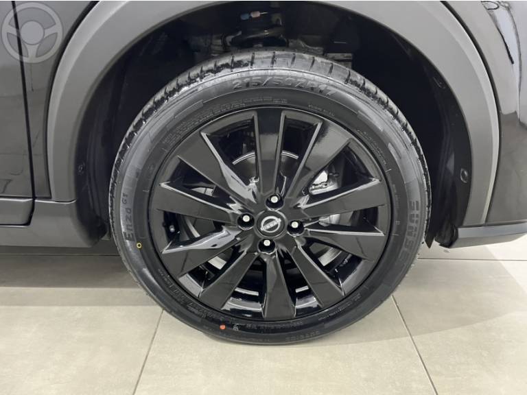 NISSAN - KICKS 1.6 XPLAY 16V FLEX 4P AUTOMÁTICO - 2023/2024 - PRETA - R$ 117.900,00