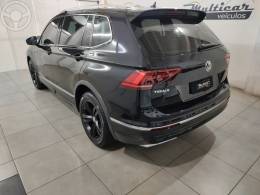 VOLKSWAGEN - TIGUAN 2.0 ALLSPACE R-LINE 350 TSI 4X4 4P - 2018/2018 - PRETA - R$ 154.900,00