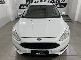 FORD - FOCUS 2.0 SE SEDAN 16V FLEX 4P AUTOMÁTICO - 2017/2017 - BRANCA - R$ 64.900,00
