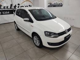 VOLKSWAGEN - FOX 1.6 MI ROCK IN RIO 8V FLEX 4P MANUAL - 2013/2014 - BRANCA - R$ 45.500,00