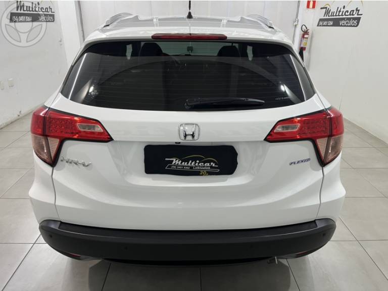 HONDA - HR-V 1.8 16V FLEX EXL 4P AUTOMÁTICO - 2015/2016 - BRANCA - R$ 88.900,00