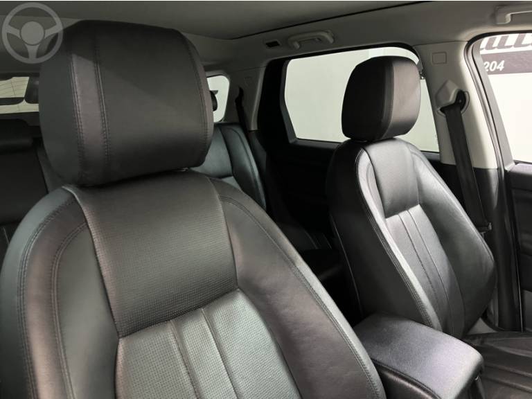 LAND ROVER - DISCOVERY SPORT 2.0 16V TD4 TURBO DIESEL HSE 4P AUTOMÁTICO - 2015/2016 - BRANCA - R$ 116.900,00