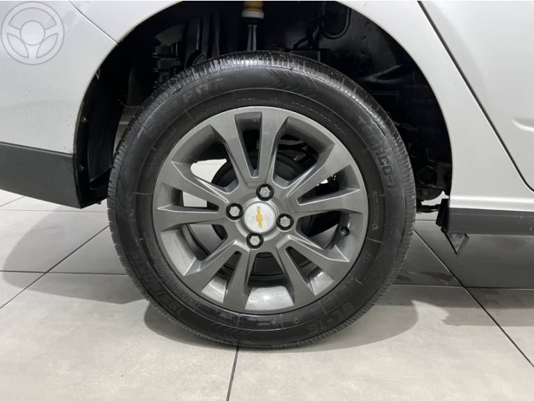 CHEVROLET - PRISMA 1.4 MPFI LTZ 8V FLEX 4P AUTOMÁTICO - 2016/2016 - PRATA - R$ 58.500,00
