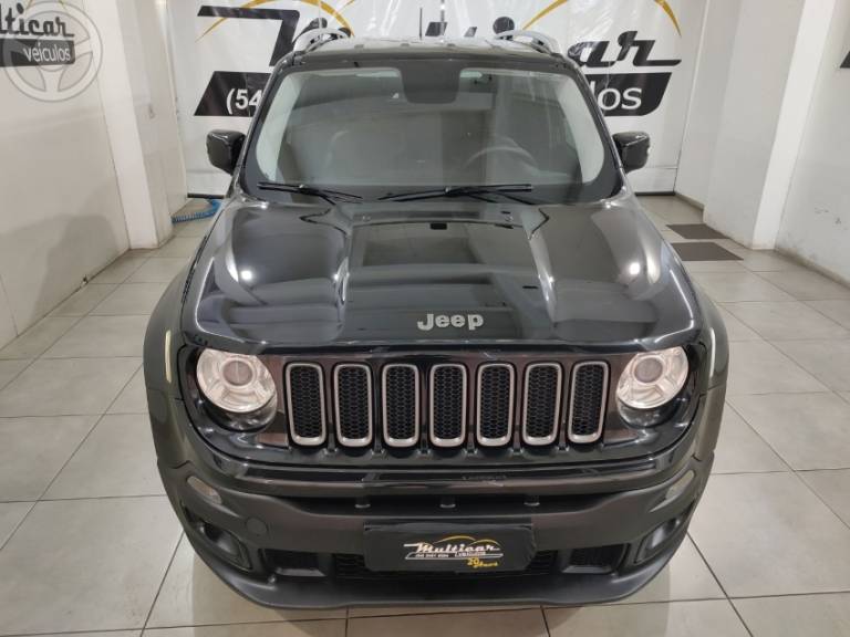 JEEP - RENEGADE 1.8 16V FLEX LIMITED 4P AUTOMÁTICO - 2016/2017 - PRETA - R$ 73.900,00