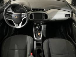 CHEVROLET - ONIX 1.0 MPFI LT 8V FLEX 4P MANUAL - 2017/2018 - PRATA - R$ 53.900,00