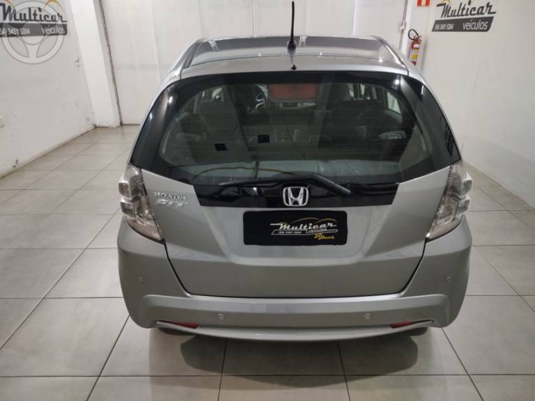 HONDA - FIT 1.4 CX 16V FLEX 4P AUTOMÁTICO - 2014/2014 - CINZA - R$ 54.900,00