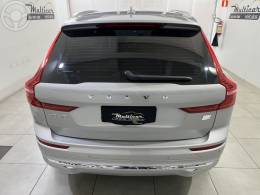 VOLVO - XC60 2.0 T8 ULTIMATE AWD HIBRIDO 4P AUTOMÁTICO - 2022/2023 - PRATA - R$ 329.900,00