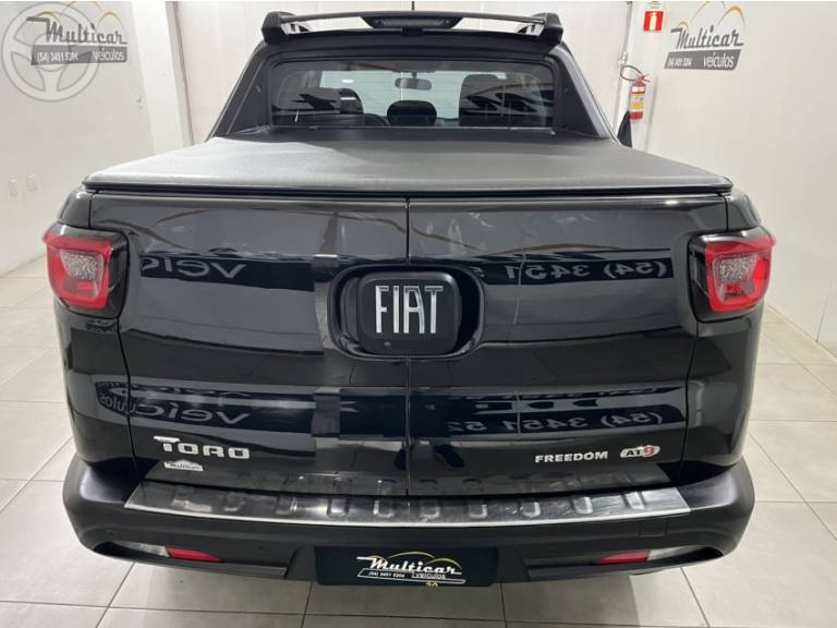 FIAT - TORO 2.0 16V TURBO DIESEL FREEDOM 4WD AT9 AUTOMÁTICO - 2020/2020 - PRETA - R$ 114.000,00