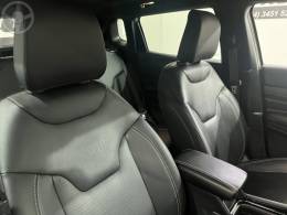 JEEP - COMPASS 1.3 SERIE S T270 16V TURBO FLEX 4P AUTOMÁTICO - 2022/2023 - BRANCA - R$ 160.000,00