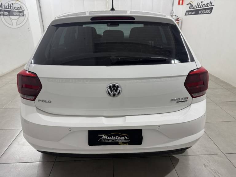 VOLKSWAGEN - POLO 1.0 200 TSI COMFORTLINE AUTOMÁTICO - 2019/2020 - BRANCA - R$ 78.900,00