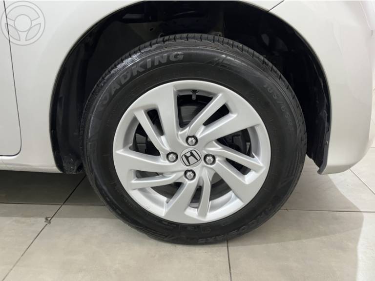 HONDA - FIT 1.4 CX 16V FLEX 4P MANUAL - 2014/2014 - PRATA - R$ 53.500,00