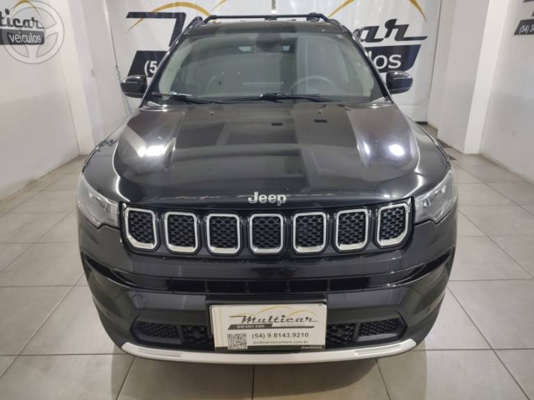 JEEP - COMPASS 1.3 LONGITUDE T270 16V TURBO 4X2 FLEX 4P AUTOMÁTICO - 2023/2023 - PRETA - R$ 125.000,00