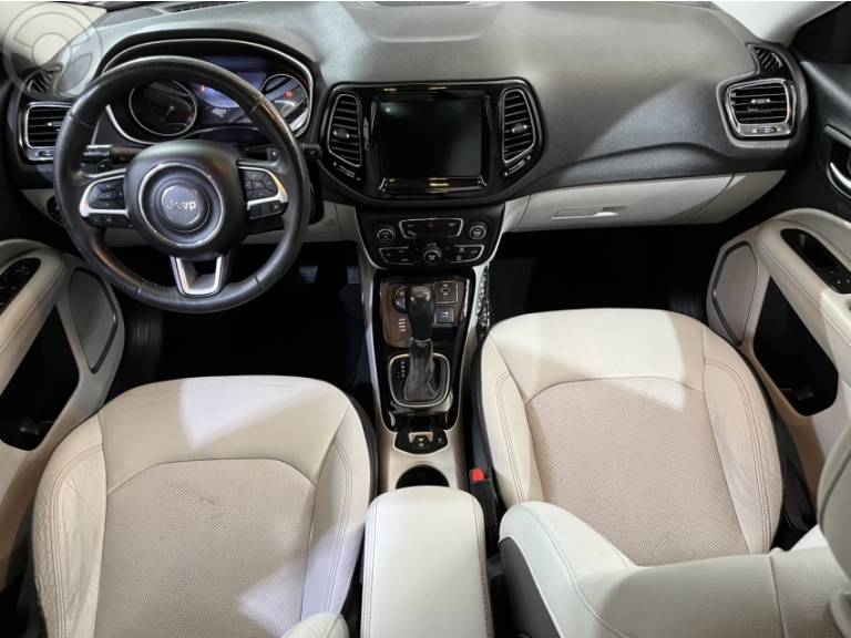 JEEP - COMPASS 2.0 16V DIESEL LIMITED 4X4 AUTOMÁTICO - 2018/2018 - BORDO - R$ 112.900,00