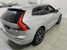 VOLVO - XC60 2.0 T8 ULTIMATE AWD HIBRIDO 4P AUTOMÁTICO - 2022/2023 - PRATA - R$ 329.900,00