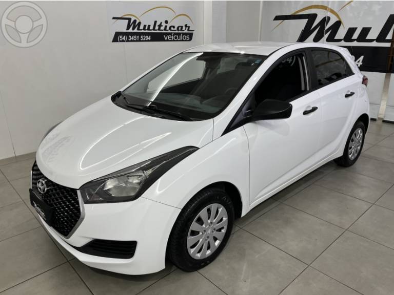 HYUNDAI - HB20 1.0 UNIQUE 12V FLEX 4P MANUAL - 2019/2019 - BRANCA - R$ 54.900,00