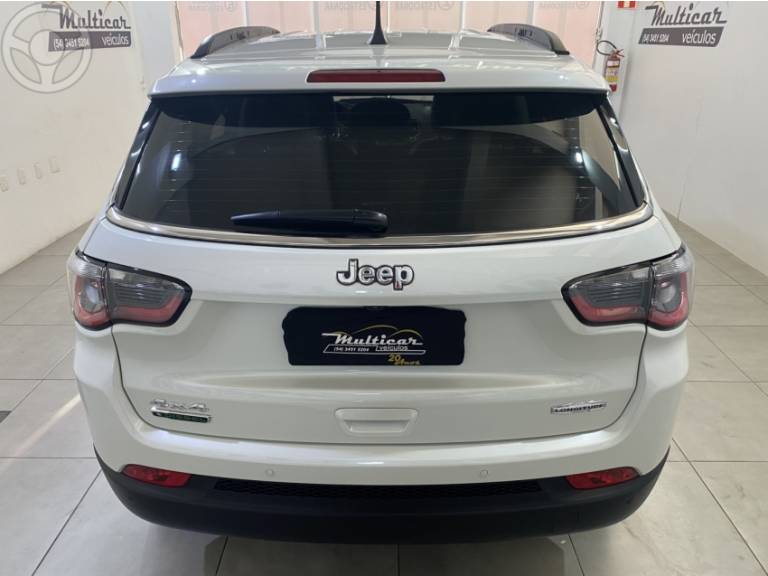 JEEP - COMPASS 2.0 16V DIESEL LONGITUDE 4X4 AUTOMÁTICO - 2021/2021 - BRANCA - R$ 124.900,00
