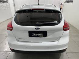 FORD - FOCUS 2.0 SE HATCH 16V FLEX 4P AUTO - 2016/2016 - BRANCA - R$ 59.500,00