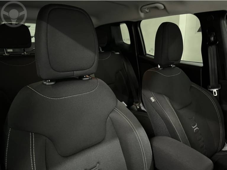 JEEP - RENEGADE 1.3 SPORT T270 16V TURBO FLEX 4P AUTOMÁTICO - 2022/2022 - PRETA - R$ 104.900,00