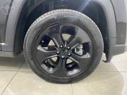 JEEP - COMPASS 2.0 16V FLEX LONGITUDE AUTOMÁTICO - 2021/2021 - PRETA - R$ 109.900,00