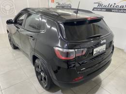 JEEP - COMPASS 2.0 SPORT 4X2 16V 4P AUTOMÁTICO - 2017/2018 - PRETA - R$ 88.900,00