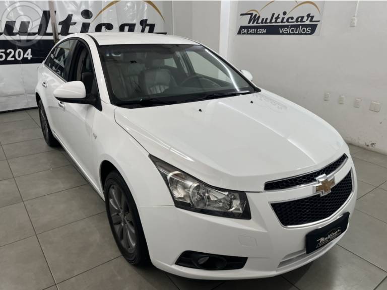 CHEVROLET - CRUZE 1.8 LTZ 16V FLEX 4P AUTOMÁTICO - 2014/2014 - BRANCA - R$ 64.500,00