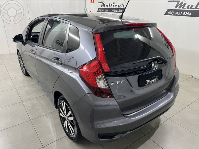 HONDA - FIT 1.5 EX 16V FLEX 4P AUTOMÁTICO - 2018/2019 - CINZA - R$ 82.500,00
