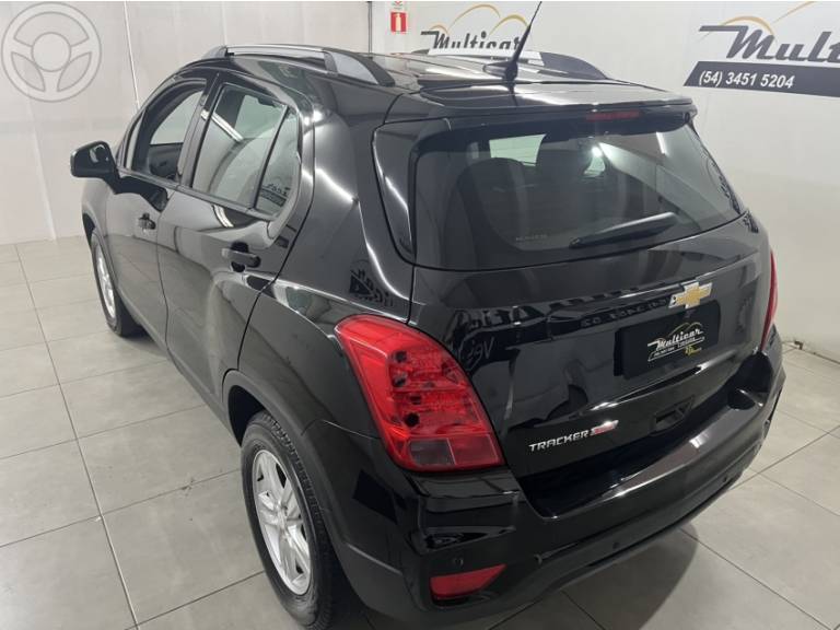 CHEVROLET - TRACKER 1.4 16V TURBO FLEX LT AUTOMÁTICO - 2019/2019 - PRETA - R$ 83.900,00
