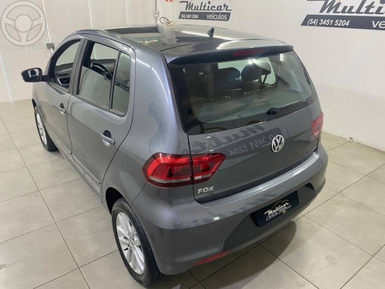 VOLKSWAGEN - FOX 1.6 MSI TOTAL FLEX CONNECT 4P MANUAL - 2019/2020 - CINZA - R$ 63.900,00