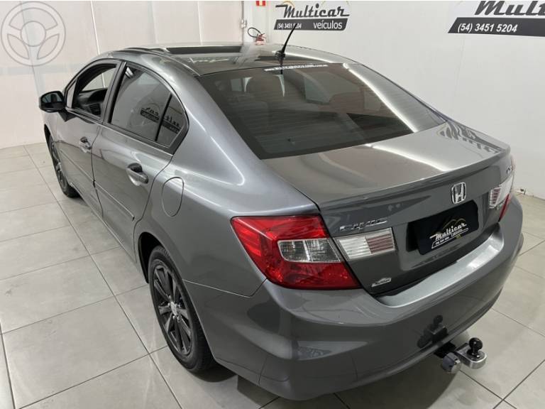 HONDA - CIVIC 1.8 LXS 16V FLEX 4P AUTOMÁTICO - 2012/2012 - CINZA - R$ 64.900,00