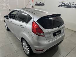 FORD - FIESTA 1.6 TITANIUM HATCH 16V FLEX 4P AUTOMÁTICO - 2015/2015 - PRATA - R$ 49.500,00