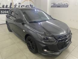 CHEVROLET - ONIX 1.0 HATCH RS 12V TURBO 4P AUTOMÁTICO - 2023/2024 - CINZA - R$ 96.900,00