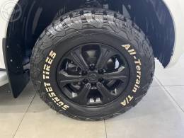 NISSAN - FRONTIER 2.3 LE 4X4 CD BI TURBO DIESEL 4P AUTOMÁTICO - 2017/2017 - BRANCA - R$ 129.900,00