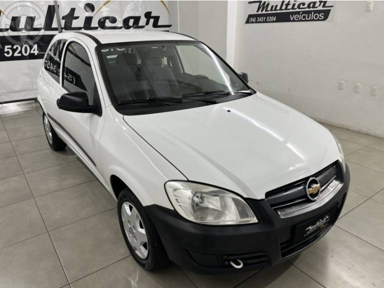 CHEVROLET - CELTA 1.0 MPFI VHCE LIFE 8V FLEX 2P MANUAL - 2011/2011 - BRANCA - R$ 21.500,00