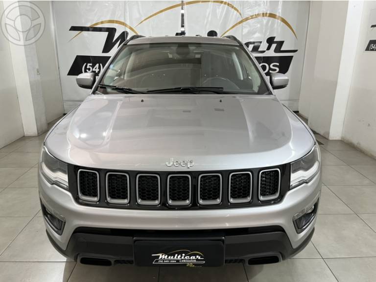 JEEP - COMPASS 2.0 16V DIESEL LONGITUDE 4X4 AUTOMÁTICO - 2020/2020 - PRATA - R$ 116.900,00