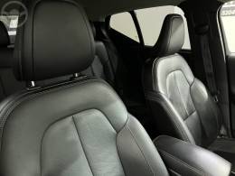 VOLVO - XC 40 2.0 T4 GEARTRONIC - 2019/2019 - PRETA - R$ 123.900,00