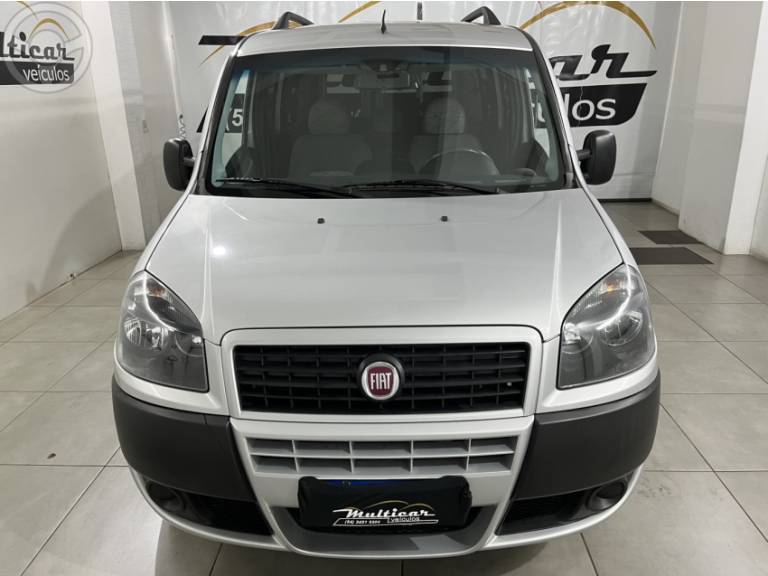 FIAT - DOBLÓ 1.8 MPI ESSENCE 16V FLEX 7P MANUAL - 2021/2021 - PRATA - R$ 77.500,00