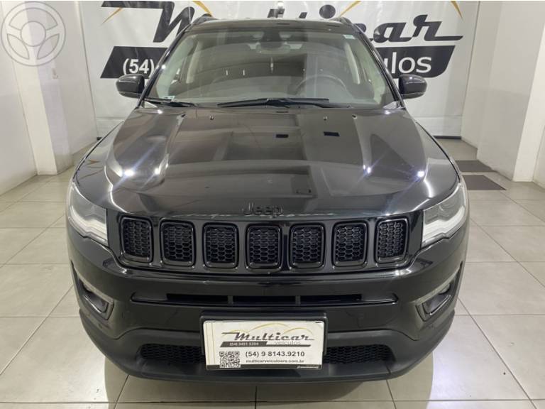 JEEP - COMPASS 2.0 16V FLEX LONGITUDE AUTOMÁTICO - 2021/2021 - PRETA - R$ 109.900,00